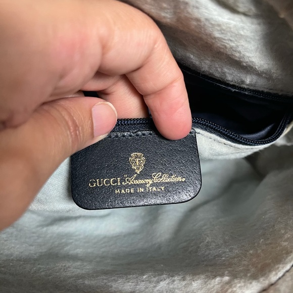 100% Authentic Gucci vintage web sherry line crossbody - Picture 13 of 14